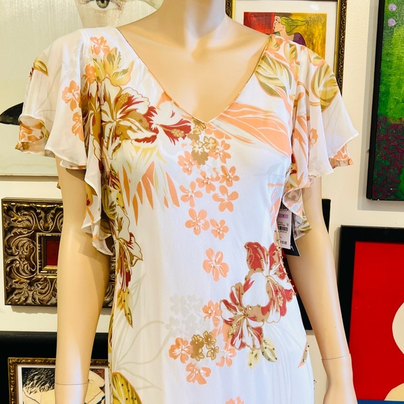 NWT Eva Blue Bohemian Asymmetrical Floral Dress Size 6 Fabric 100% Rayon - Picture 1 of 10